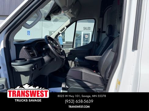 Used 2023 Ford Transit 250 Medium Roof AWD w/ Load Area Protection Package image 9