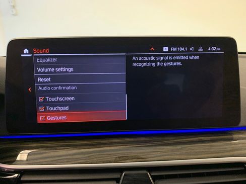 Used 2022 BMW 530i xDrive w/ Premium Package image 33