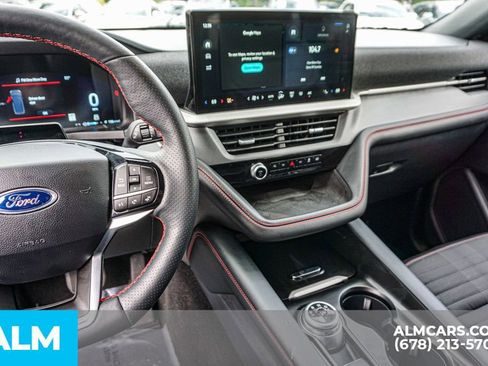 Used 2025 Ford Explorer ST-Line image 34