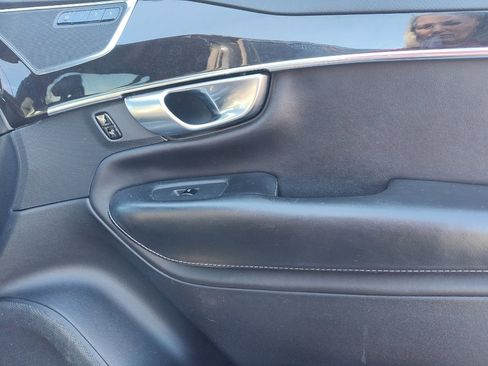 Used 2017 Volvo XC90 T6 Inscription w/ Vision Package image 15