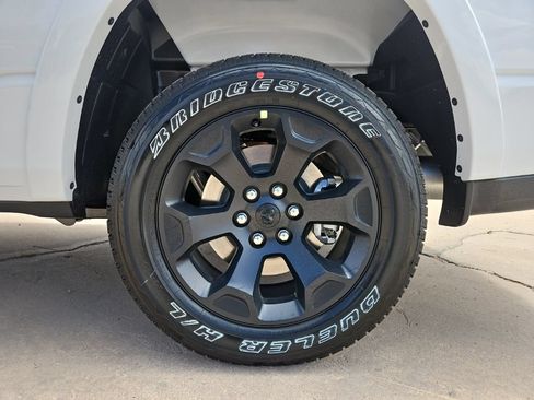 New 2026 RAM 1500 Big Horn AWD/4WD image 8