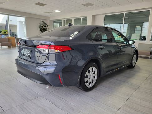 Used 2025 Toyota Corolla LE image 7