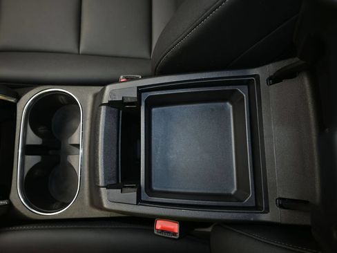 Used 2025 GMC Canyon Elevation w/ Convenience Package RWD image 20