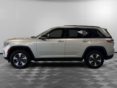 Used 2024 Jeep Grand Cherokee Limited 4xe AWD/4WD image 5