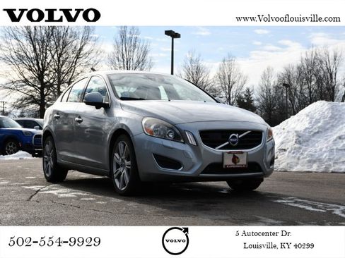 Used 2012 Volvo S60 T6 image 1