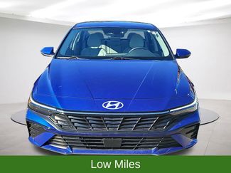 Used 2025 Hyundai Elantra Limited video 2