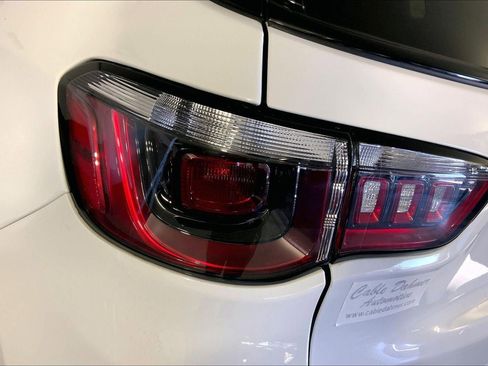 Used 2024 Jeep Compass Trailhawk image 27