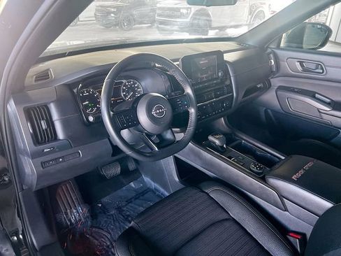 Used 2023 Nissan Pathfinder Rock Creek image 10
