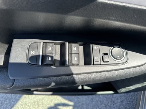 Certified 2024 Kia Forte LXS w/ LXS Technology Package FWD image 15