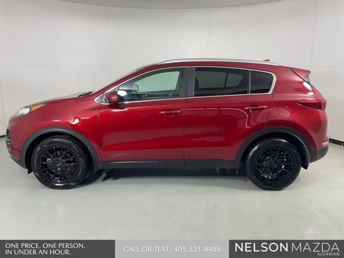 Used 2018 Kia Sportage LX w/ LX Popular Package AWD/4WD image 9