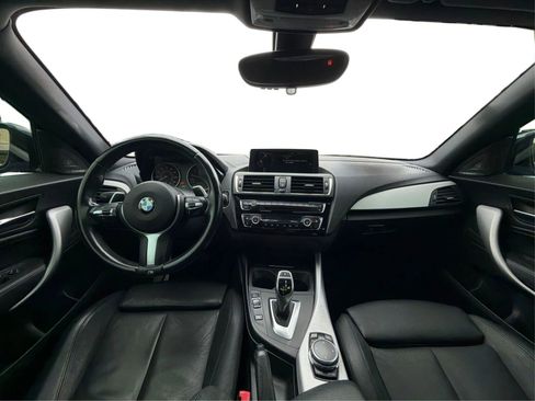 Used 2016 BMW M235i Coupe image 22