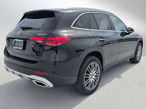 New 2026 Mercedes-Benz GLC 300 4MATIC image 3