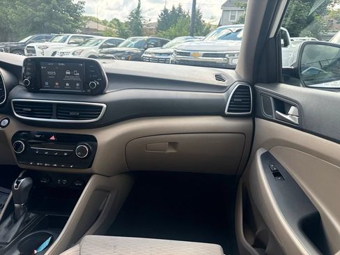 Used 2019 Hyundai Tucson Value AWD/4WD image 22