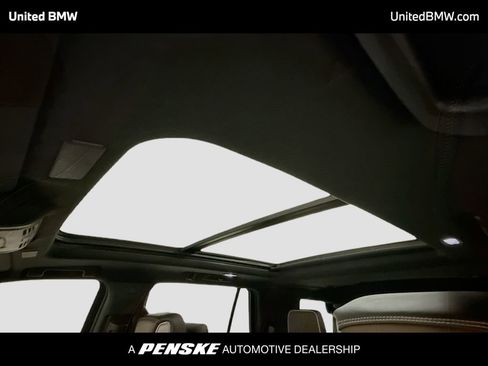 Used 2025 GMC Yukon Denali Ultimate image 12