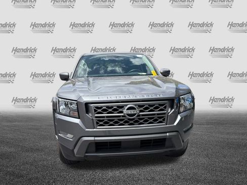 Used 2024 Nissan Frontier SV w/ SV Convenience Package RWD image 3