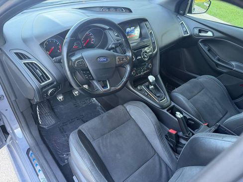 Used 2017 Ford Focus RS AWD/4WD image 13