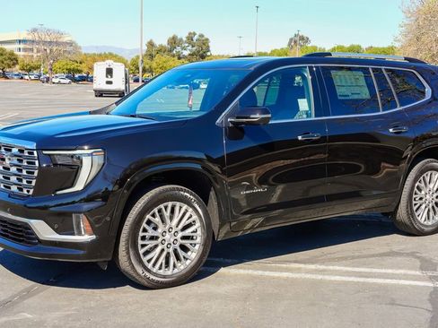 New 2026 GMC Acadia Denali w/ Super Cruise Package FWD image 3