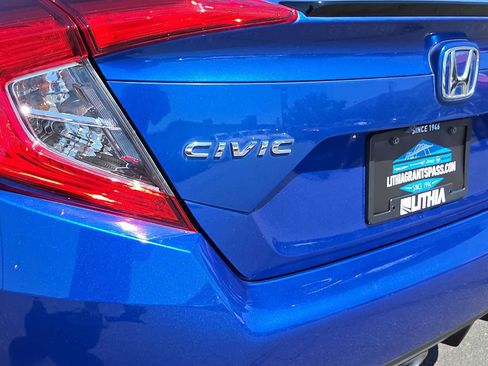Used 2020 Honda Civic Sport image 15