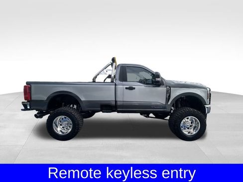 Used 2025 Ford F350 XLT w/ FX4 Off-Road Package image 3