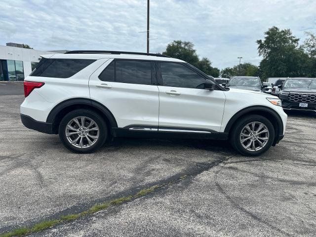 Certified 2020 Ford Explorer XLT w/ Equipment Group 202A AWD/4WD image 2