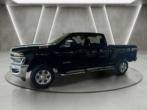 Used 2026 RAM 2500 Big Horn AWD/4WD image 7
