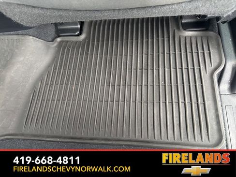 Used 2019 Toyota Tundra SR5 w/ Convenience Package image 27