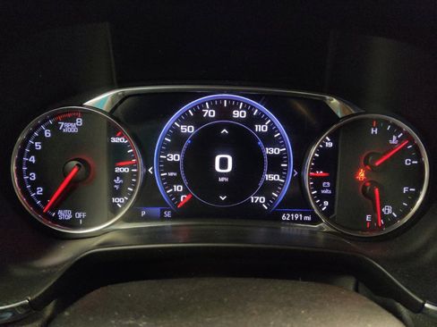Used 2019 Chevrolet Blazer Premier w/ Sun and Wheels Package FWD image 23