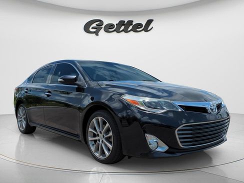 Used 2015 Toyota Avalon XLE Touring FWD image 3