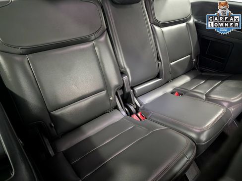 Used 2025 Ford Expedition Active AWD/4WD image 30
