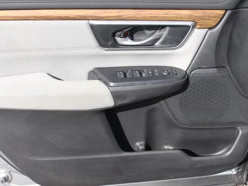 Used 2019 Honda CR-V EX image 10
