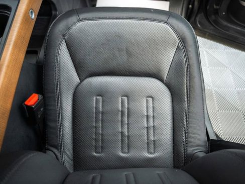 Used 2022 Land Rover Defender 110 X-Dynamic HSE image 33