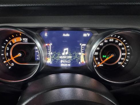 Used 2021 Jeep Wrangler Unlimited Sport AWD/4WD image 30
