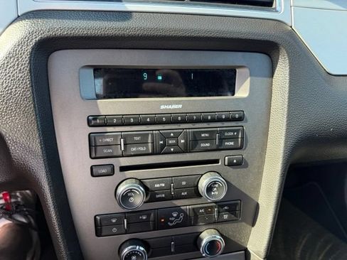 Used 2012 Ford Mustang GT Premium w/ Security Pkg RWD image 21