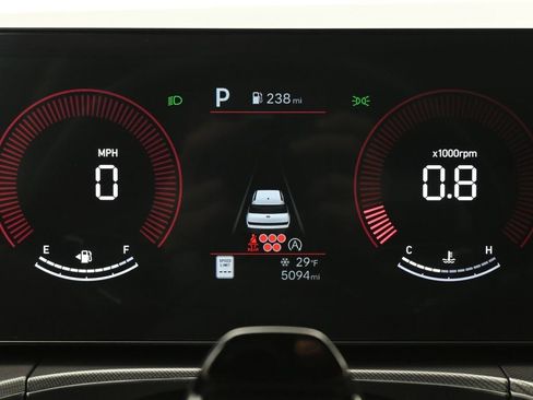 Certified 2025 Hyundai Santa Fe XRT image 9