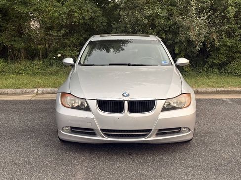 Used 2008 BMW 328i Sedan RWD image 2