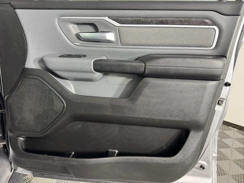Used 2022 RAM 1500 Big Horn AWD/4WD image 38