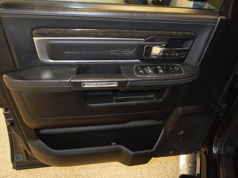 Used 2015 RAM 1500 Limited image 14