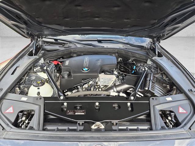 Used 2015 BMW 528i xDrive Sedan AWD/4WD image 25