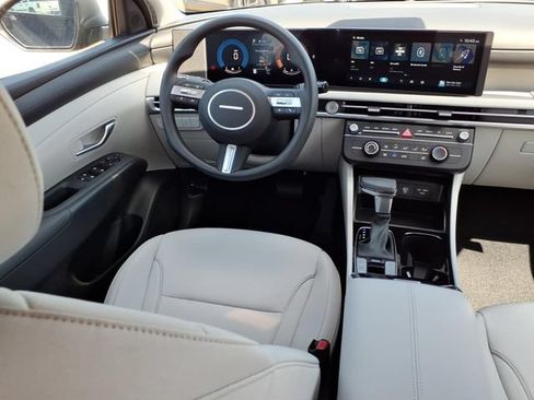 New 2026 Hyundai Tucson SE FWD image 4