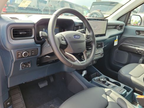 New 2026 Ford Maverick Lariat w/ Black Appearance Package AWD/4WD image 10