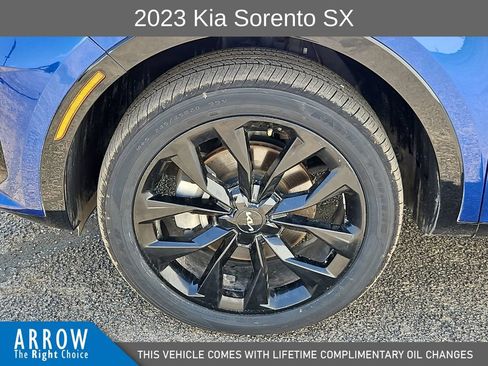 Used 2023 Kia Sorento SX AWD/4WD image 17