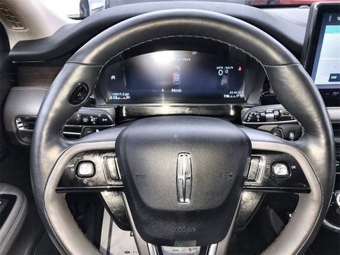 Used 2024 Lincoln Corsair Reserve w/ Equipment Group 201A image 14