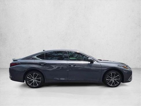 Certified 2025 Lexus ES 300h w/ Premium Package FWD image 4