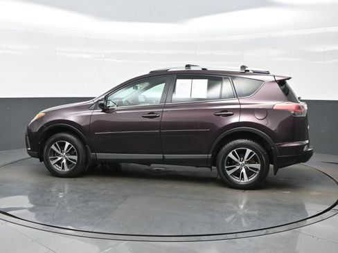 Used 2016 Toyota RAV4 XLE AWD/4WD image 3
