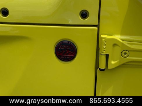 Used 2023 Jeep Gladiator Rubicon w/ Trailer Tow Package AWD/4WD image 11