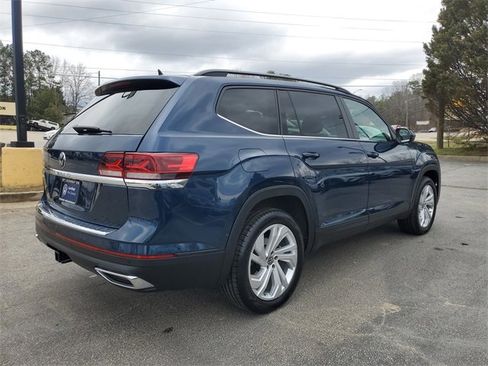 Certified 2023 Volkswagen Atlas SE image 4