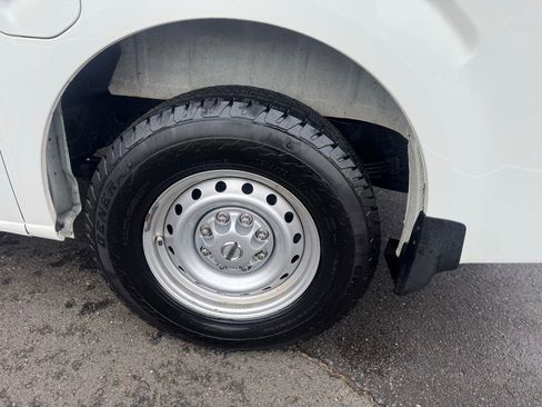 Used 2019 Nissan NV 3500 S image 18