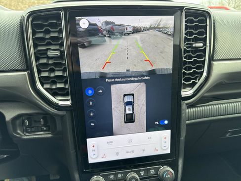 Used 2024 Ford Ranger XLT image 23