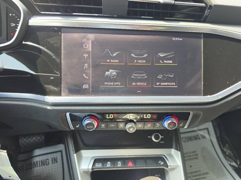Used 2021 Audi Q3 2.0T Premium AWD/4WD image 21