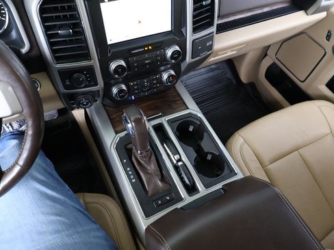 Used 2019 Ford F150 Lariat w/ Equipment Group 502A Luxury AWD/4WD image 45